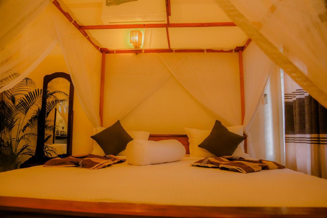 Ruwan Jungle Homestay Mirissa Exterior foto