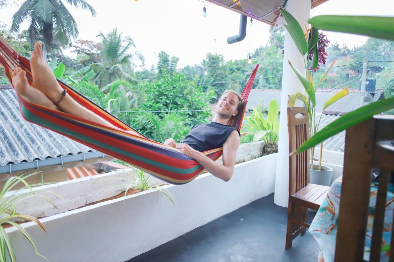Ruwan Jungle Homestay Mirissa Exterior foto