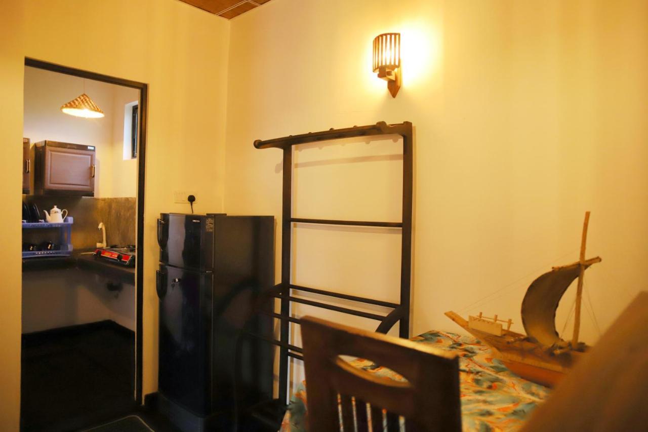 Ruwan Jungle Homestay Mirissa Exterior foto