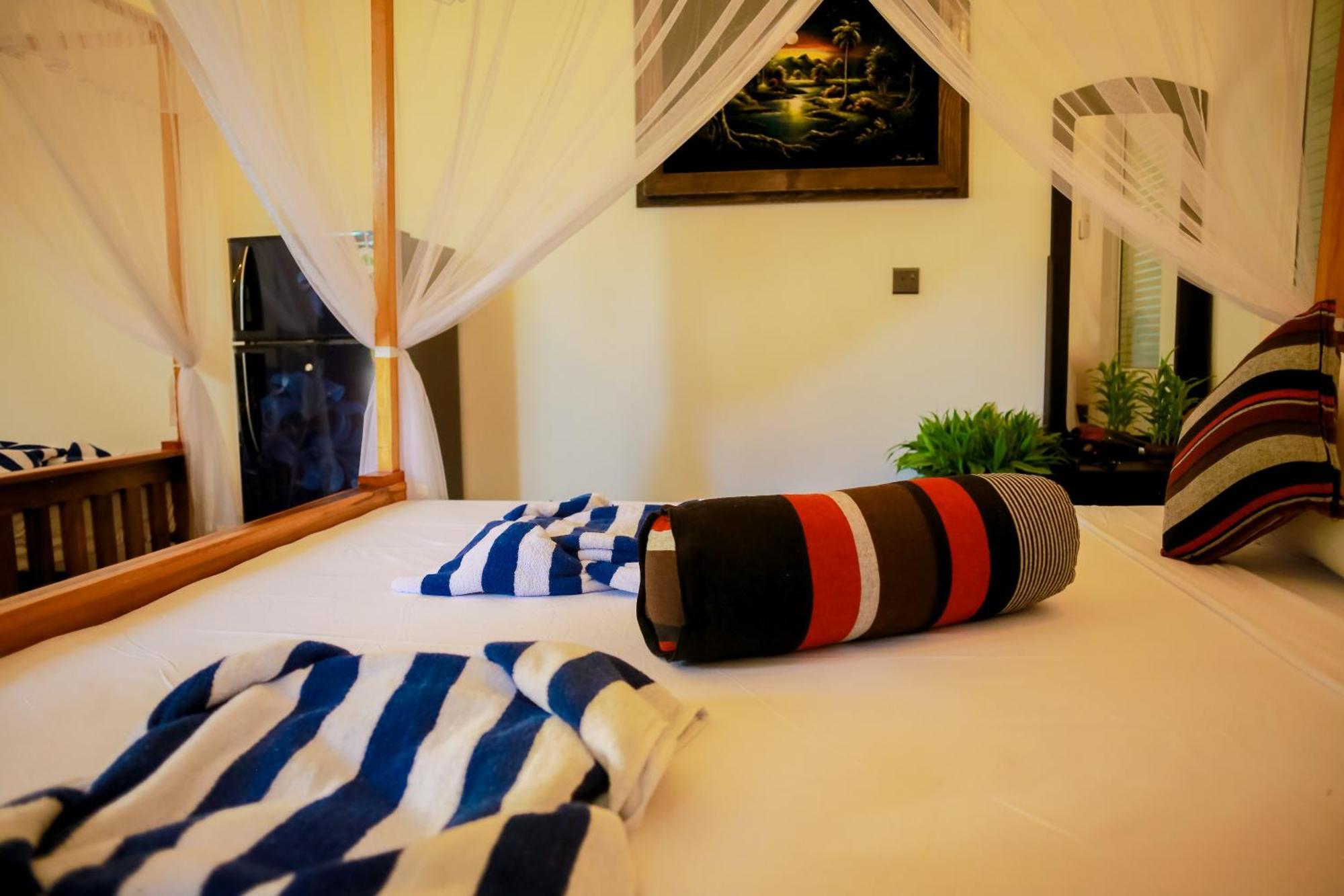 Ruwan Jungle Homestay Mirissa Exterior foto
