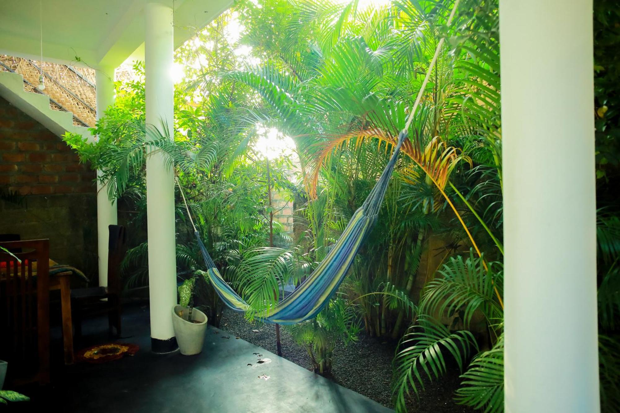 Ruwan Jungle Homestay Mirissa Exterior foto