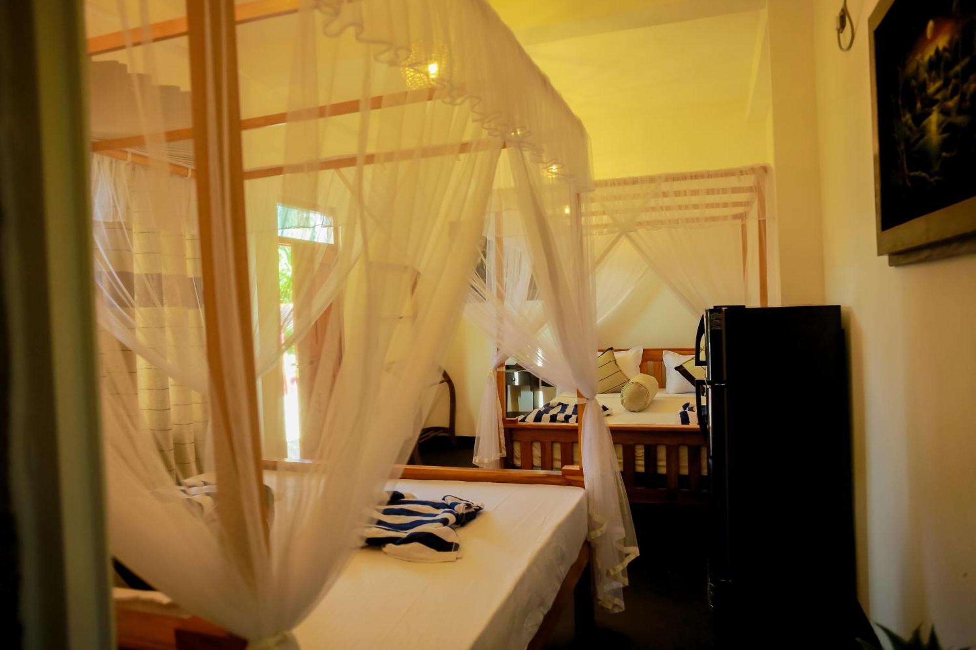 Ruwan Jungle Homestay Mirissa Exterior foto